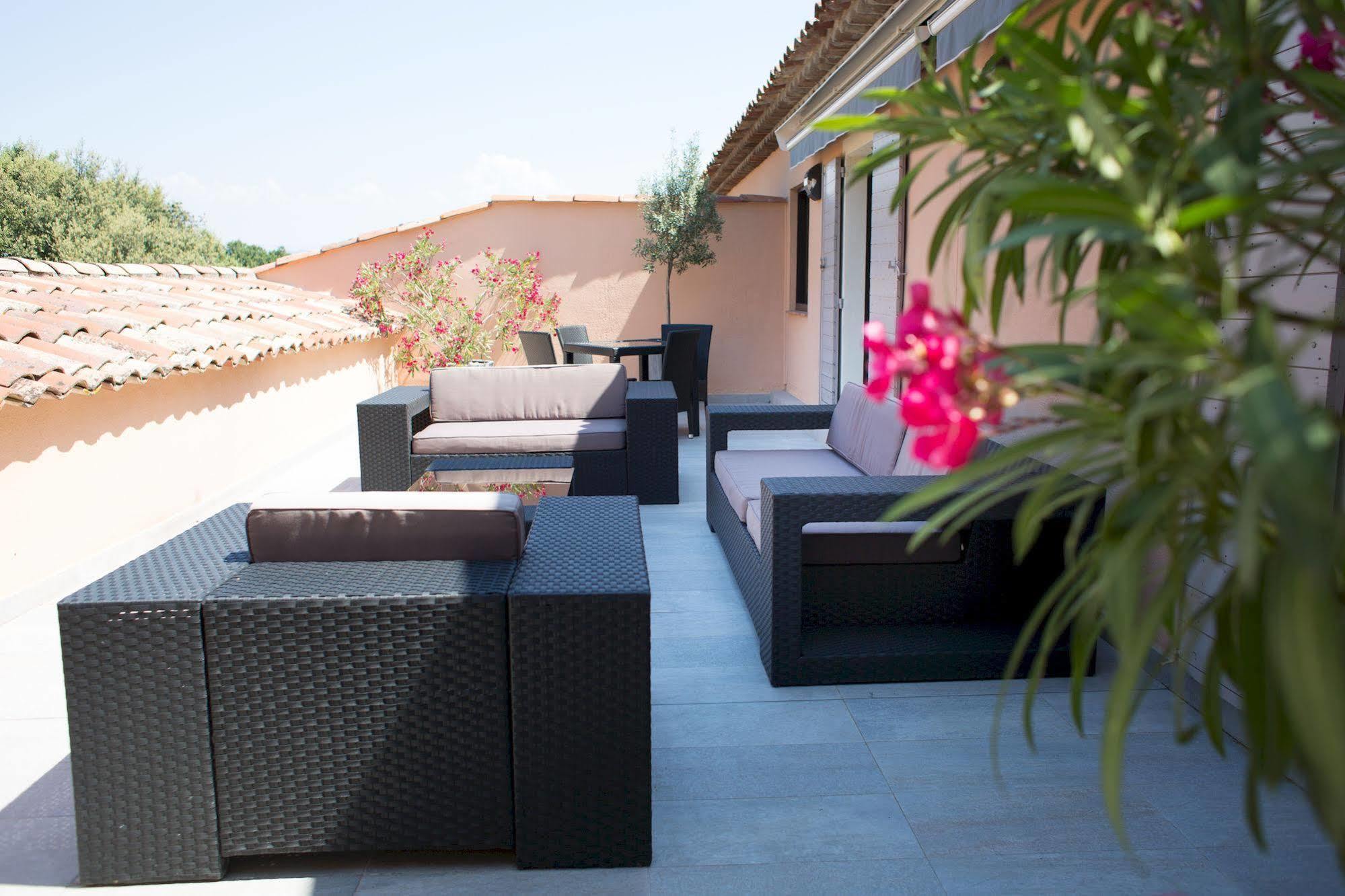 Le Daya Hotel & Spa - Boutique Hotel Roquebrune-sur-Argens Exterior foto